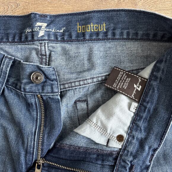 7 For All Mankind Womens Size 32 Jeans Bootcut 100% Cotton Medium Wash Wide Leg - Picture 2 of 16